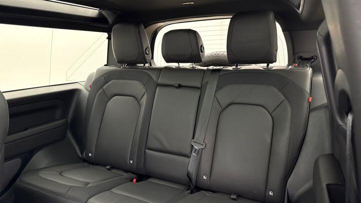 Used Land Rover Defender 90 2023 for sale - 77708648: Photo 4