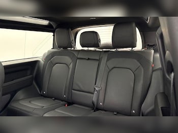 Used Land Rover Defender 90 2023 for sale - 77708648: Photo