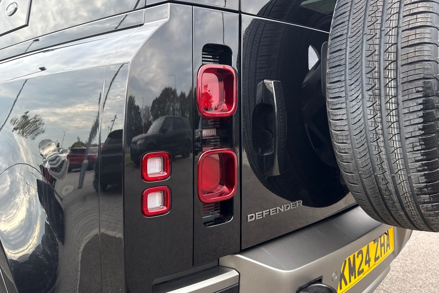 Used Land Rover Defender 110 2024 for sale - 76128612: Photo 20