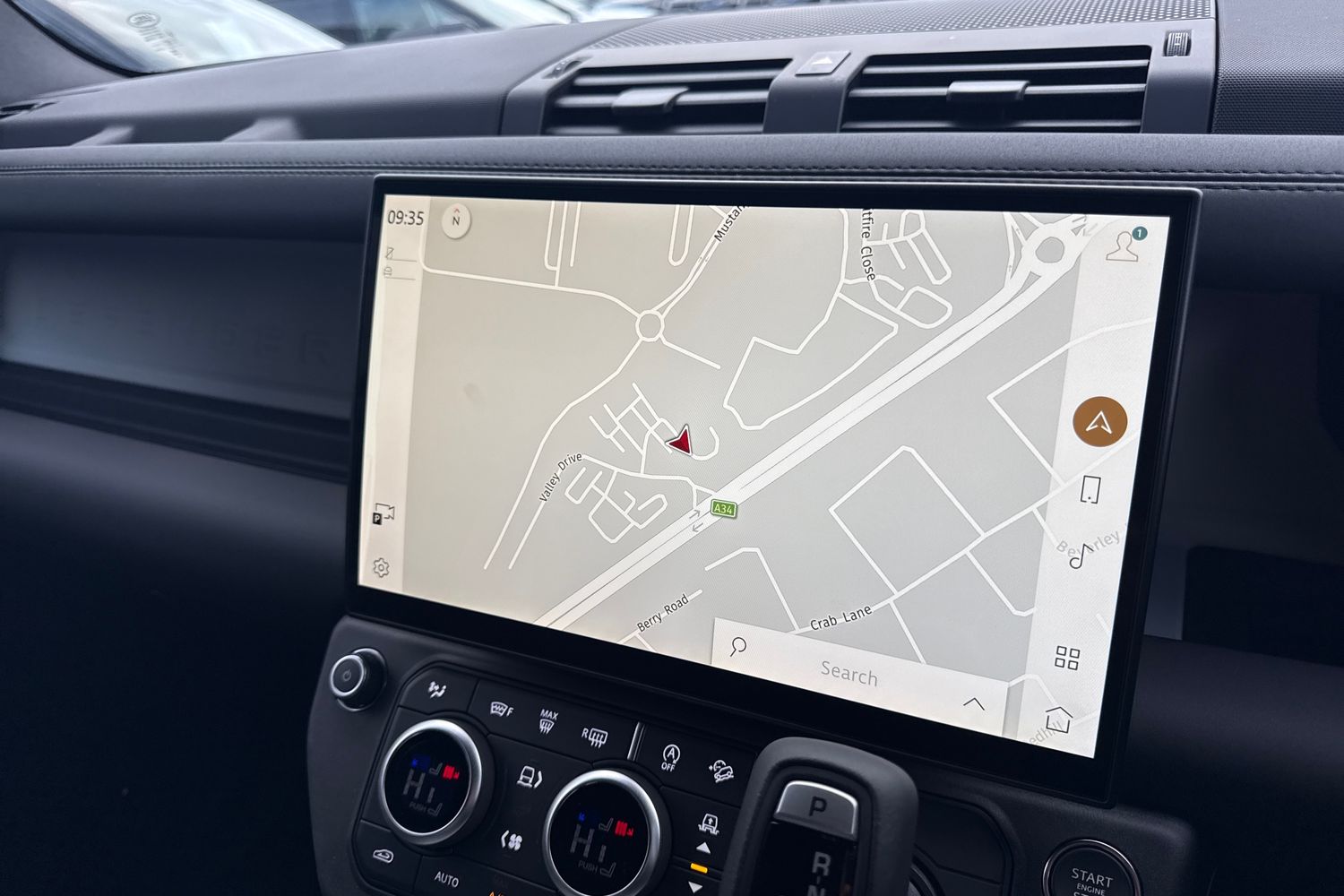 Used Land Rover Defender 110 2025 for sale - 76590430: Photo 14