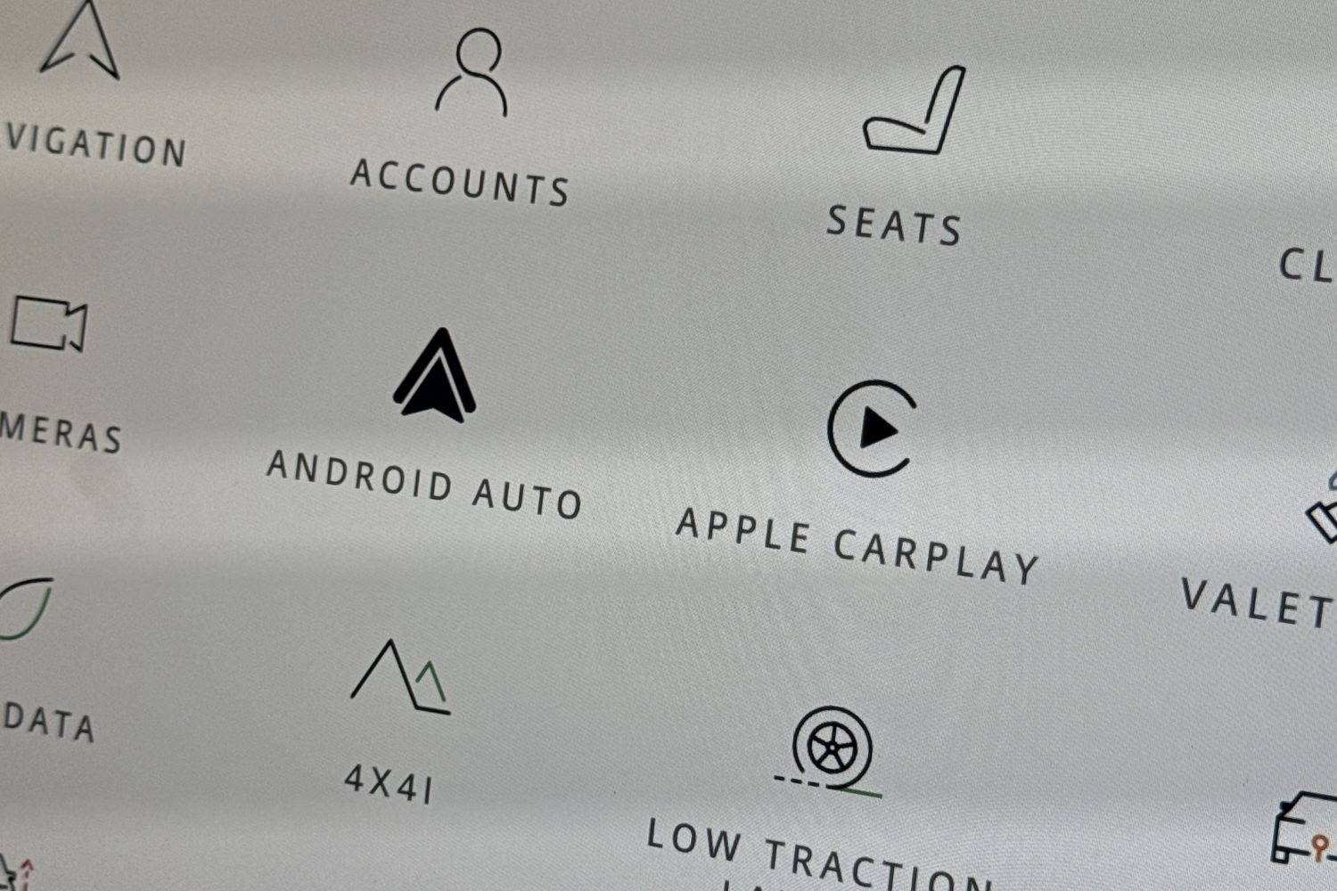 Used Land Rover Defender 110 2025 for sale - 76590430: Photo 34