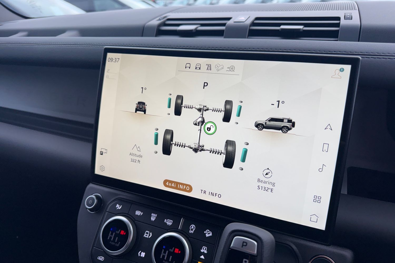 Used Land Rover Defender 110 2025 for sale - 76590430: Photo 36