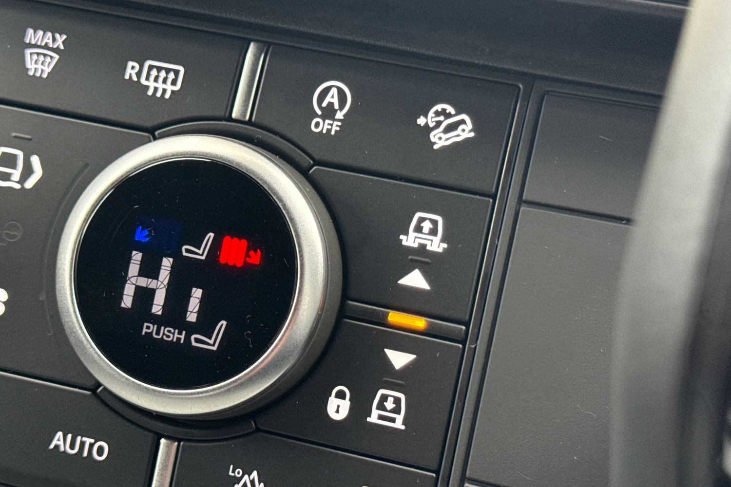 Used Land Rover Defender 110 2025 for sale - 76590430: Photo 43