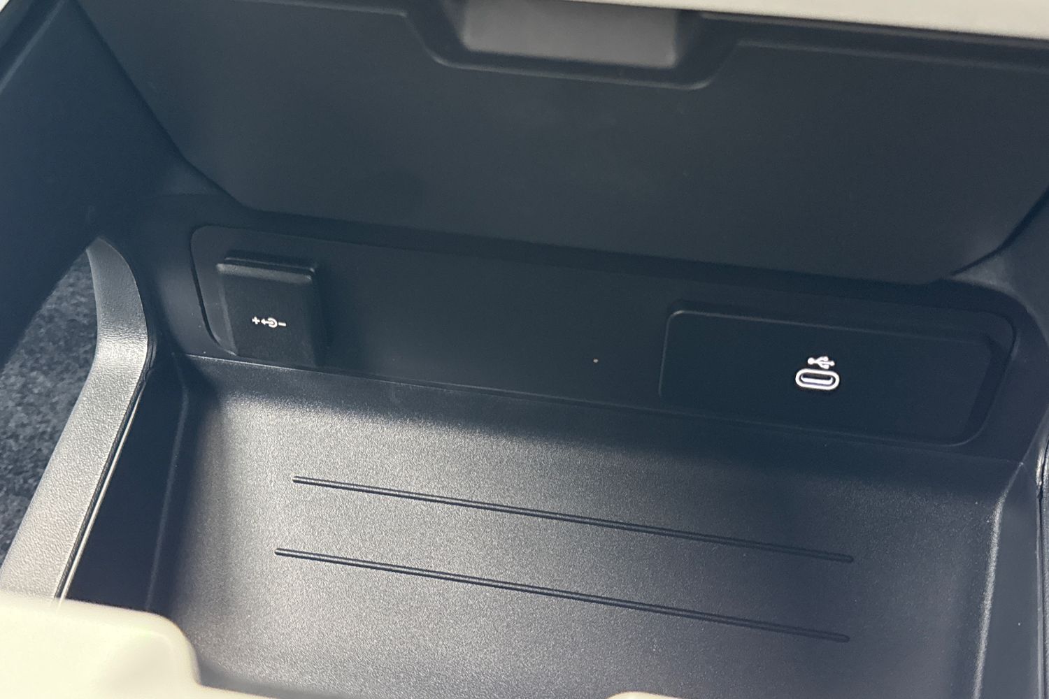 Used Land Rover Defender 110 2025 for sale - 76590430: Photo 44