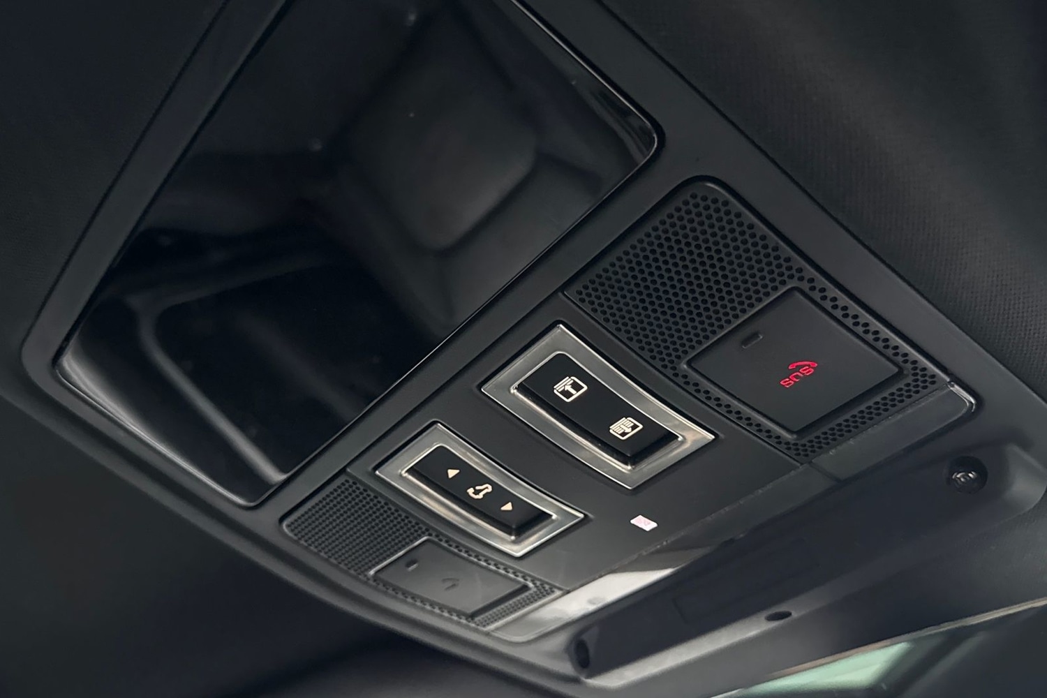 Used Land Rover Defender 110 2023 for sale - 76890190: Photo 24