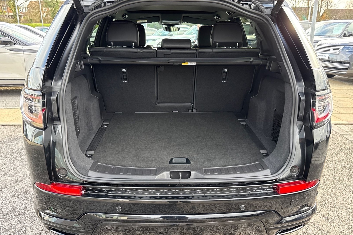 Used Land Rover Discovery Sport 2024 for sale - 77262526: Photo 11