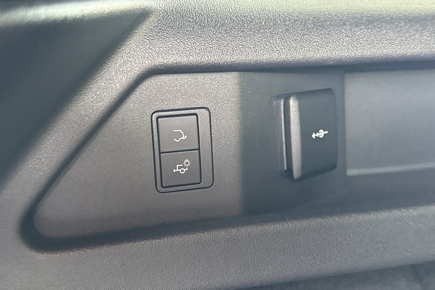 Used Land Rover Discovery Sport 2024 for sale - 77262526: Photo 28