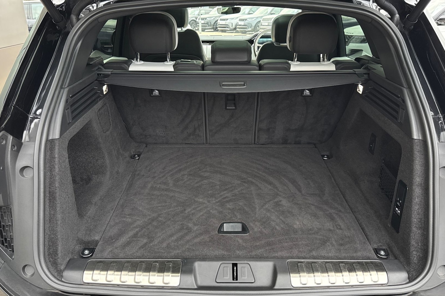 Used Land Rover Range Rover Sport 2024 for sale - 77052200: Photo 11