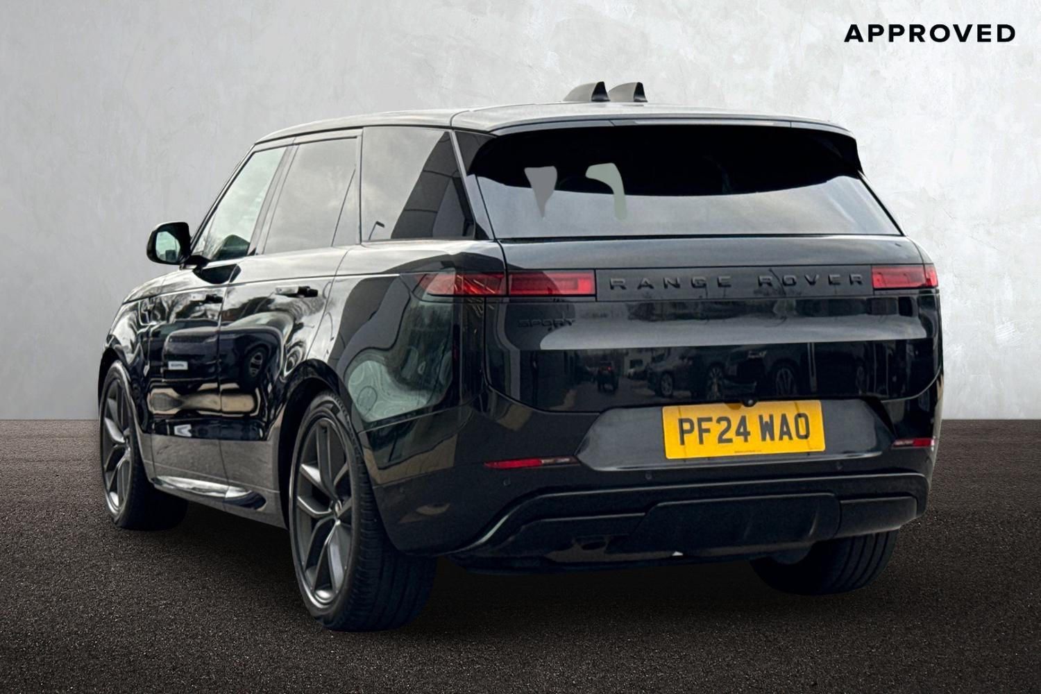 Used Land Rover Range Rover Sport 2024 for sale - 77052200: Photo 2