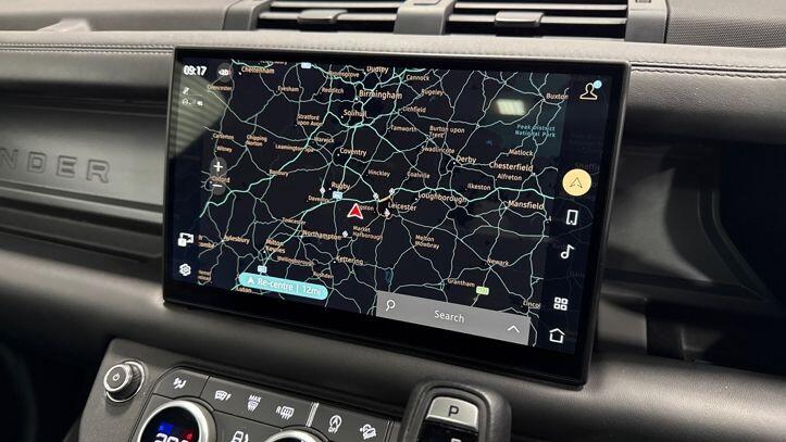 Used Land Rover Defender 90 2024 for sale - 77287157: Photo 11