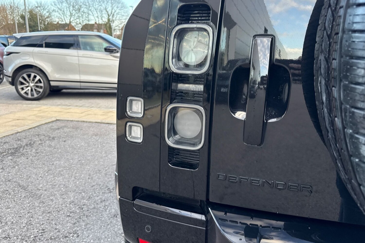 Used Land Rover Defender 90 2024 for sale - 77287157: Photo 27