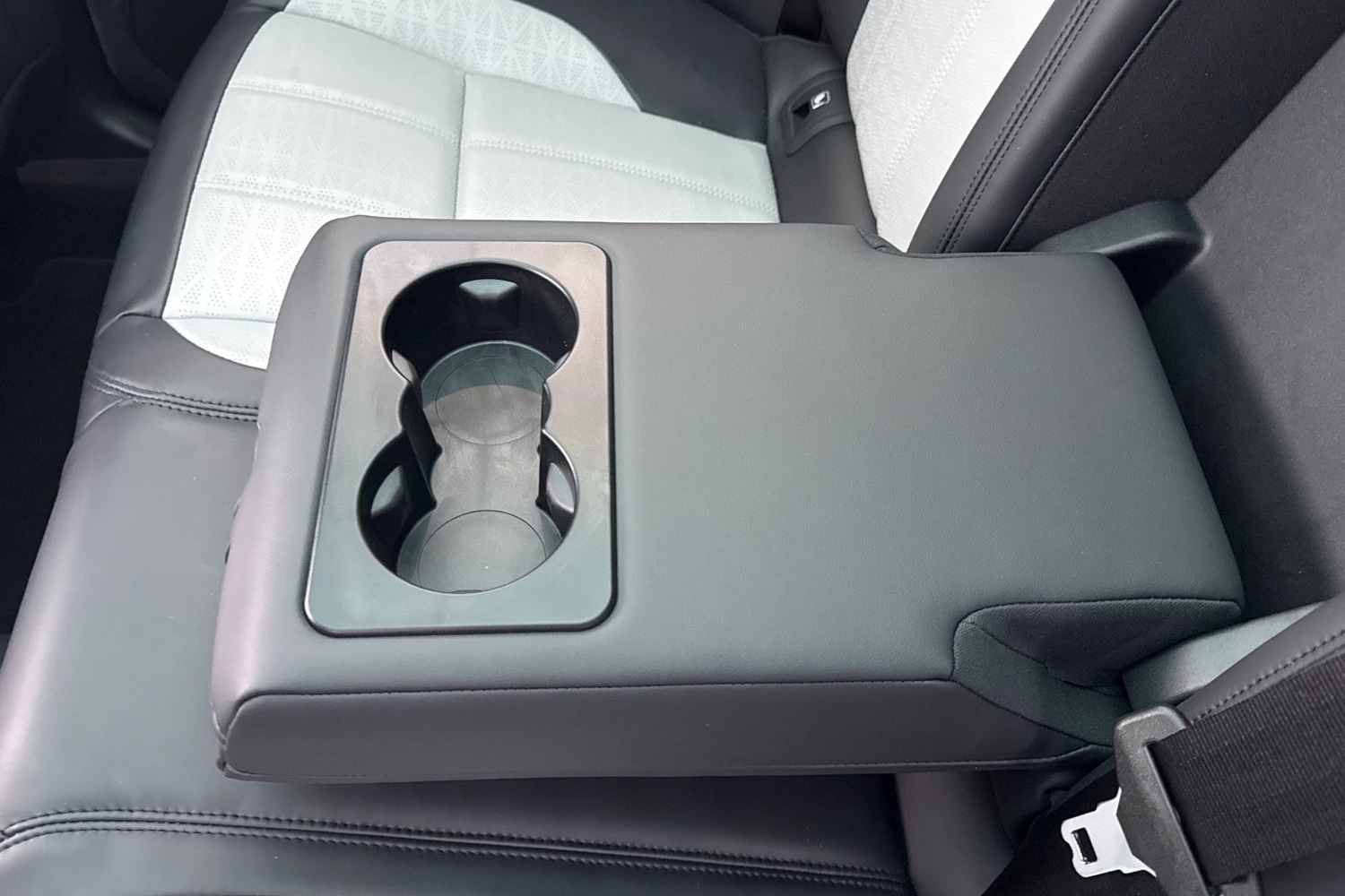 Used Land Rover Range Rover Evoque 2023 for sale - 77194825: Photo 40