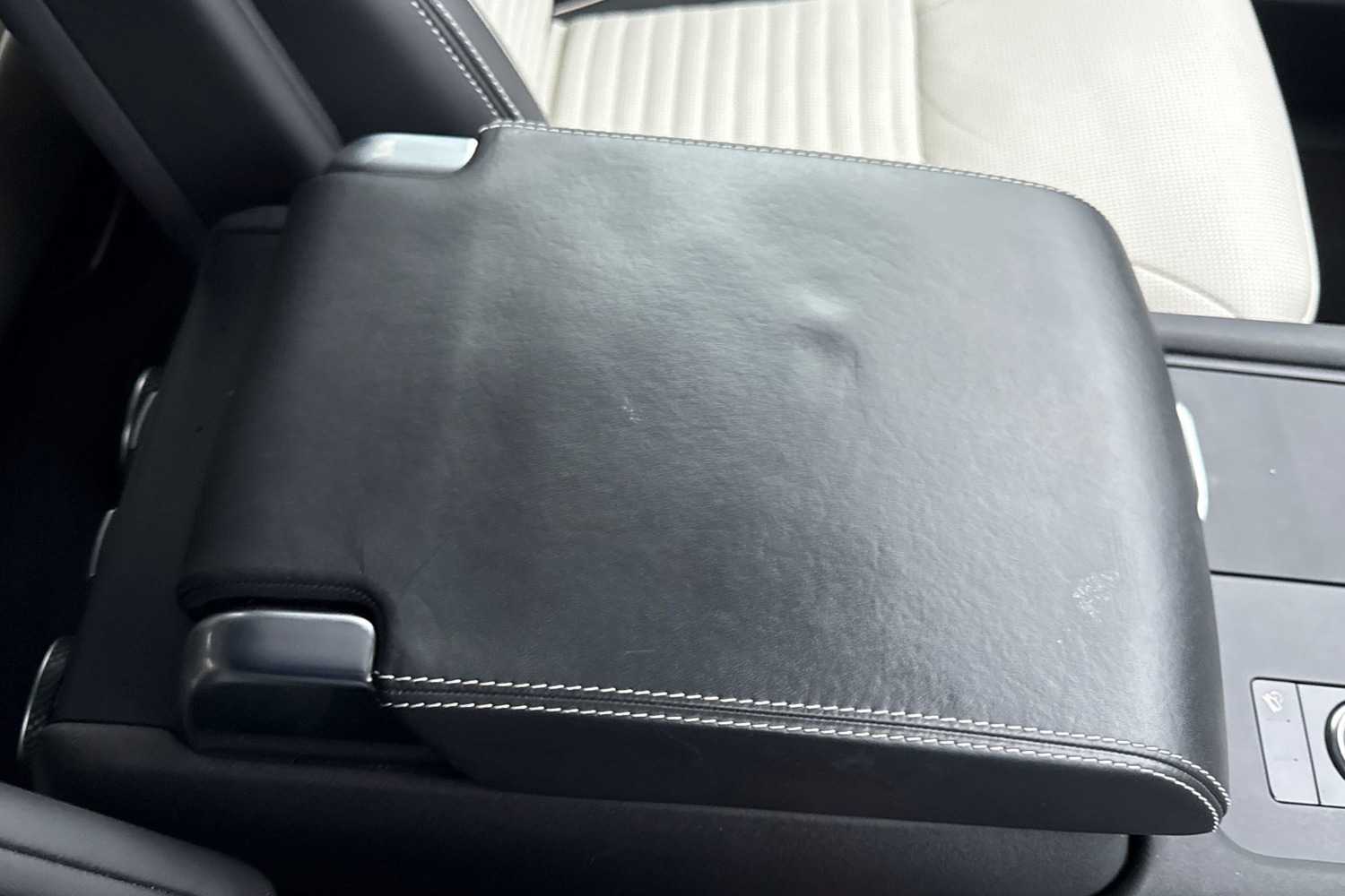 Used Land Rover Discovery 2024 for sale - 77287127: Photo 47