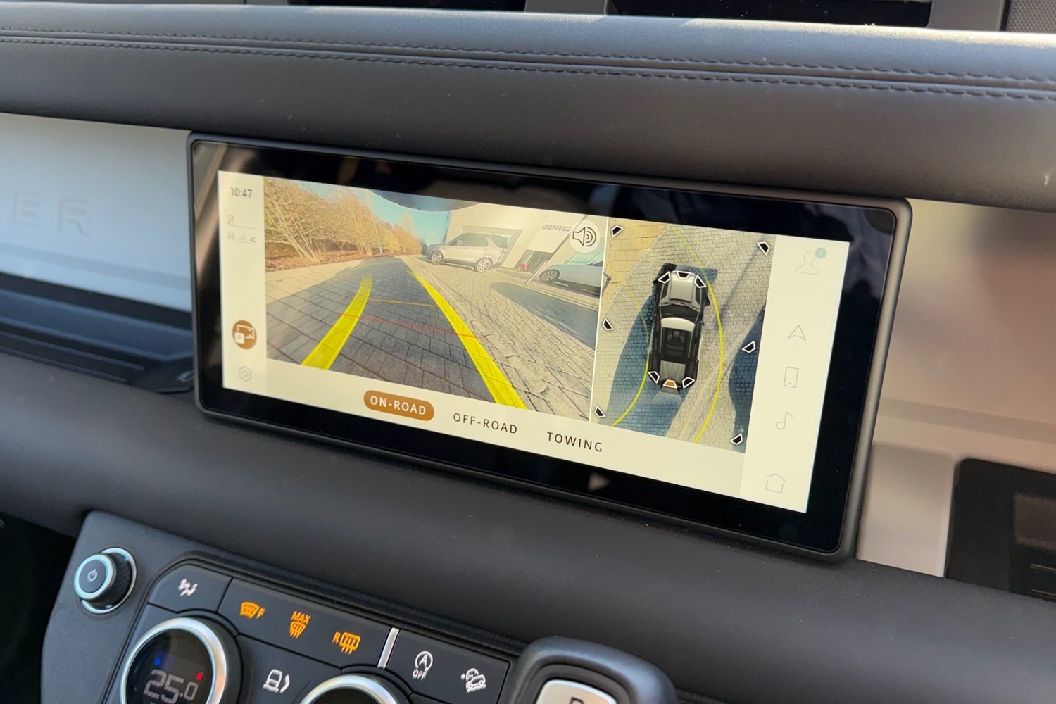 Used Land Rover Defender 110 2023 for sale - 76783010: Photo 13