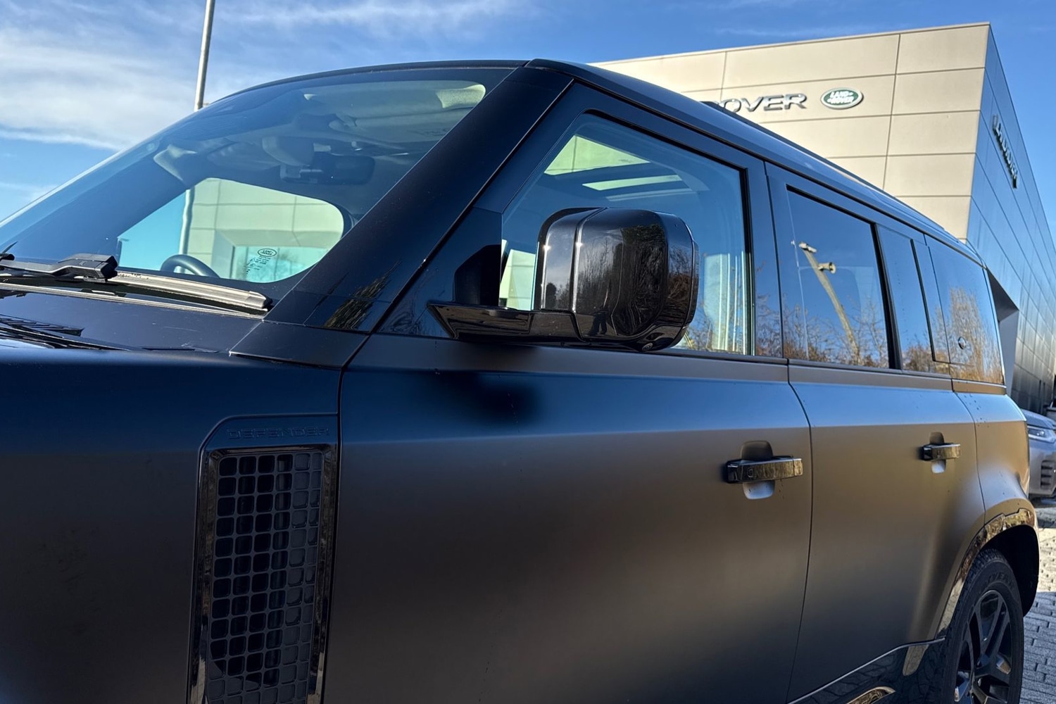 Used Land Rover Defender 110 2023 for sale - 76783010: Photo 31