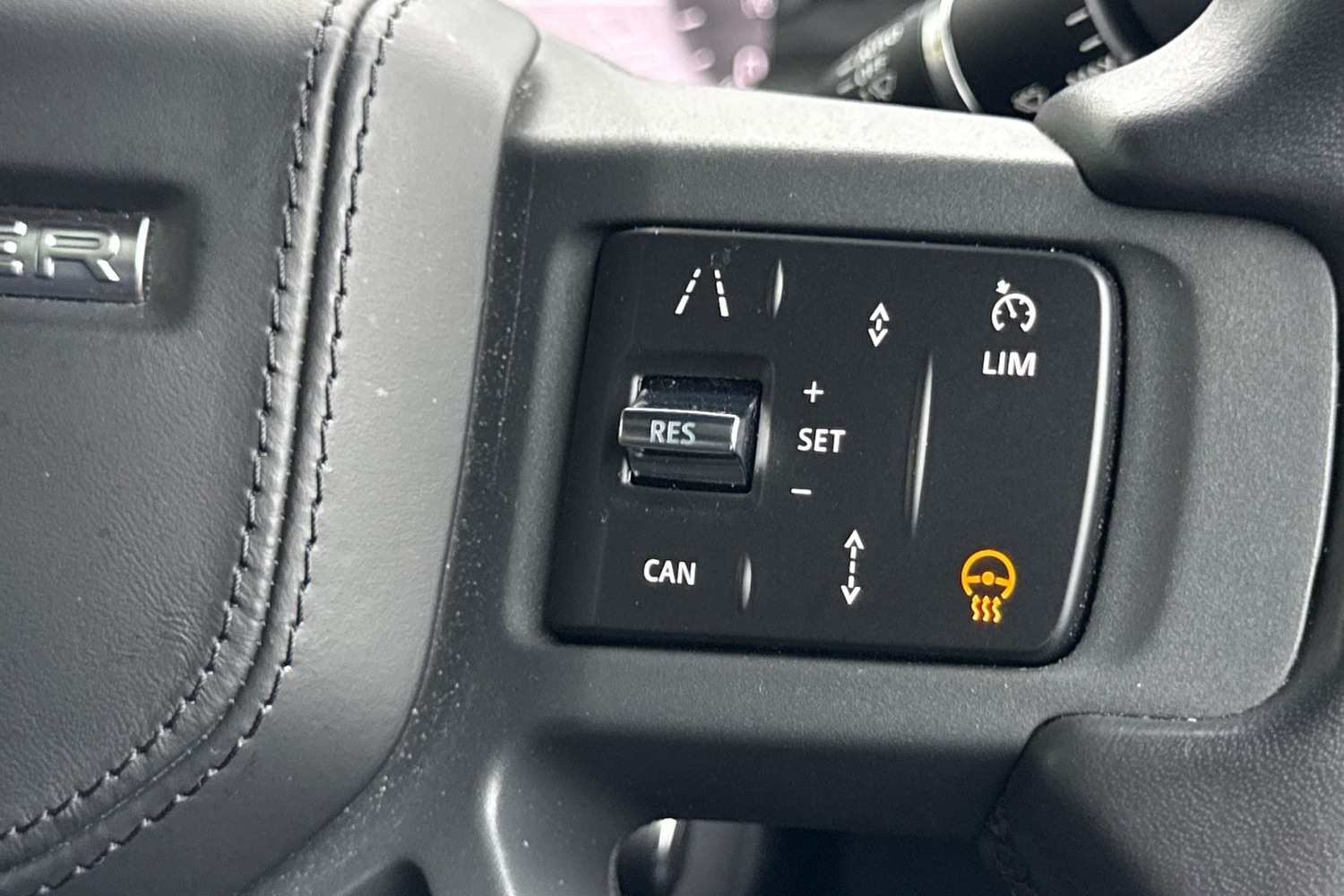 Used Land Rover Defender 110 2023 for sale - 77334243: Photo 31