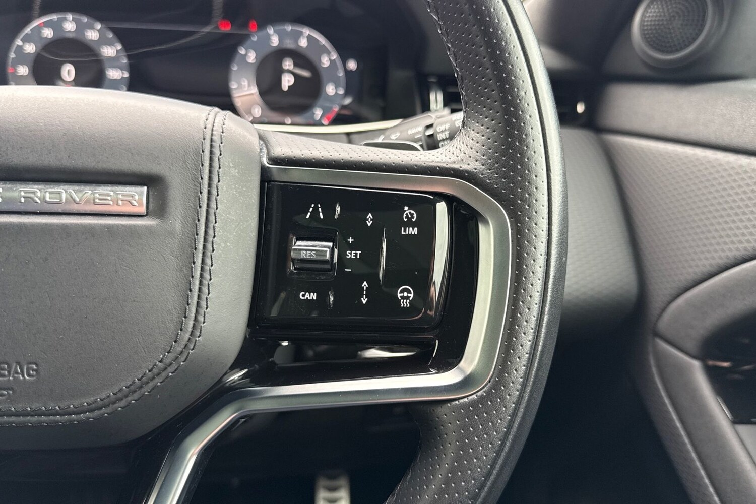 Used Land Rover Range Rover Evoque 2022 for sale - 76128573: Photo 38