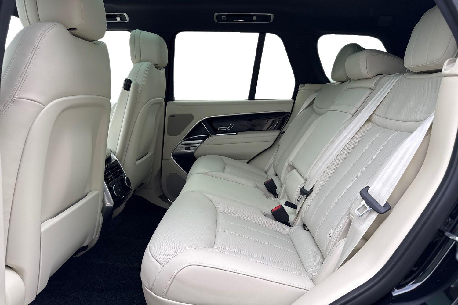 Used Land Rover Range Rover 2025 for sale - 76416608: Photo 4