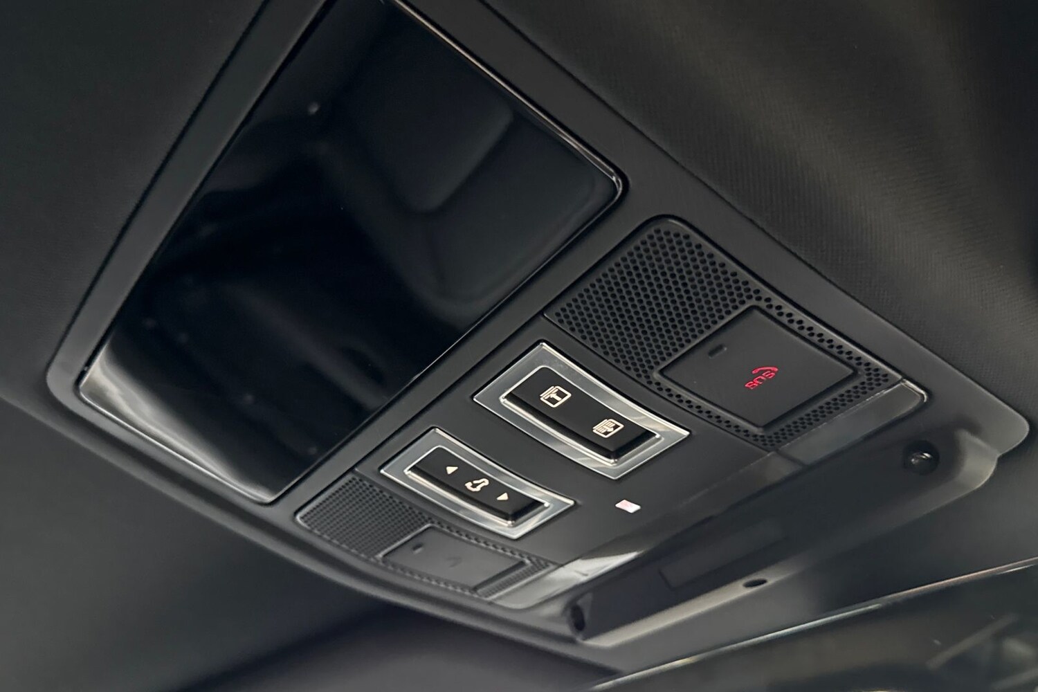 Used Land Rover Defender 2025 for sale - 77477167: Photo 23