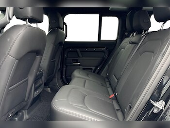 Used Land Rover Defender 2025 for sale - 77477167: Photo