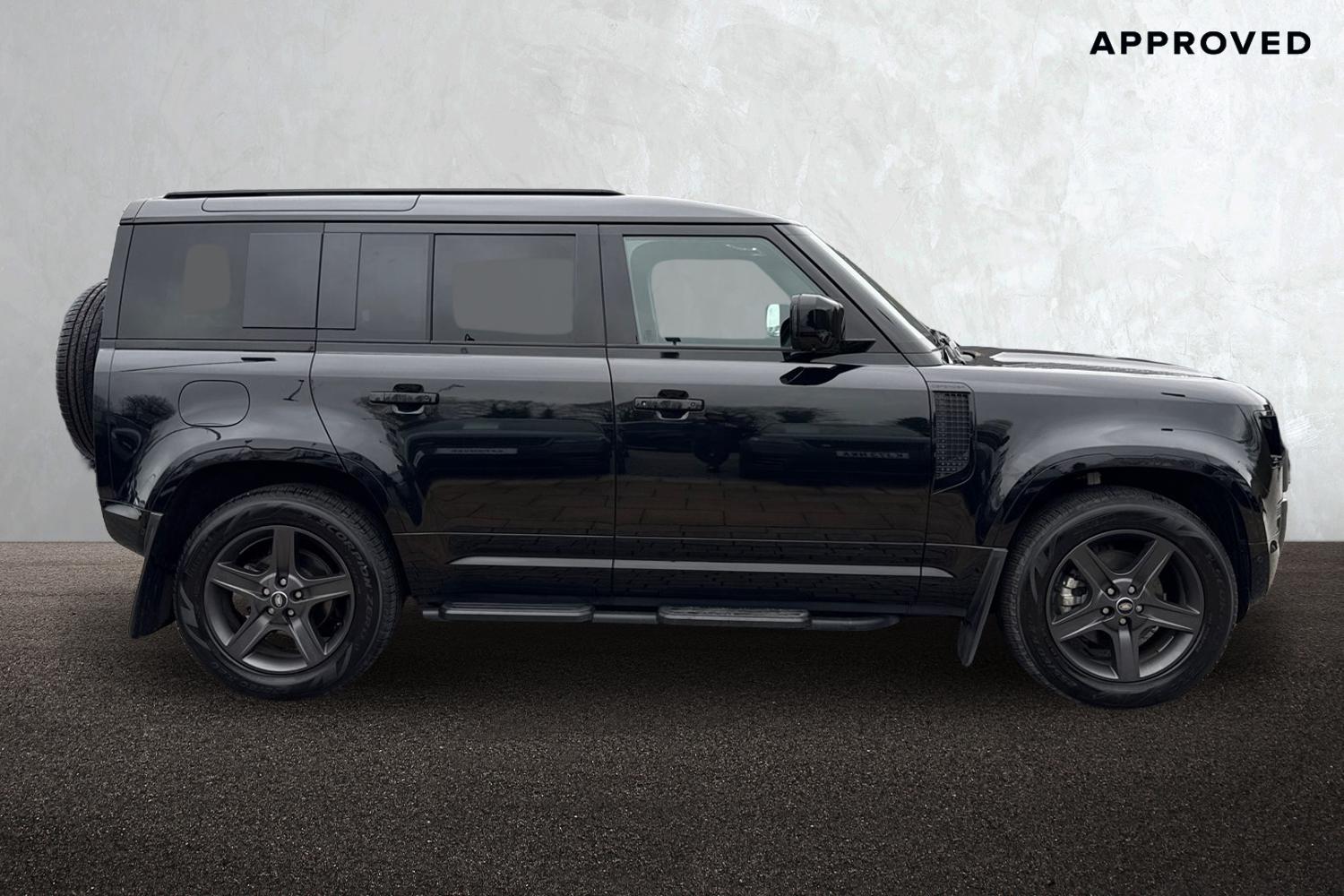 Used Land Rover Defender 2025 for sale - 77477167: Photo 5