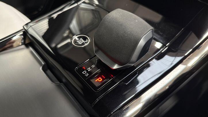 Used Land Rover Range Rover Sport 2024 for sale - 77620521: Photo 14