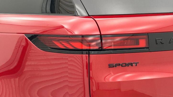 Used Land Rover Range Rover Sport 2024 for sale - 77620521: Photo 19