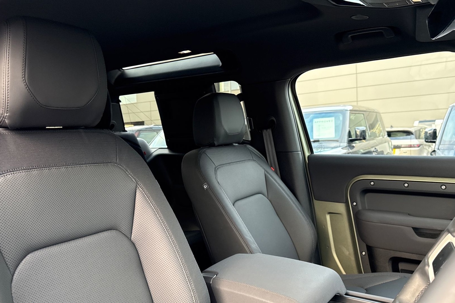 Used Land Rover Defender 90 2022 for sale - 77194814: Photo 21