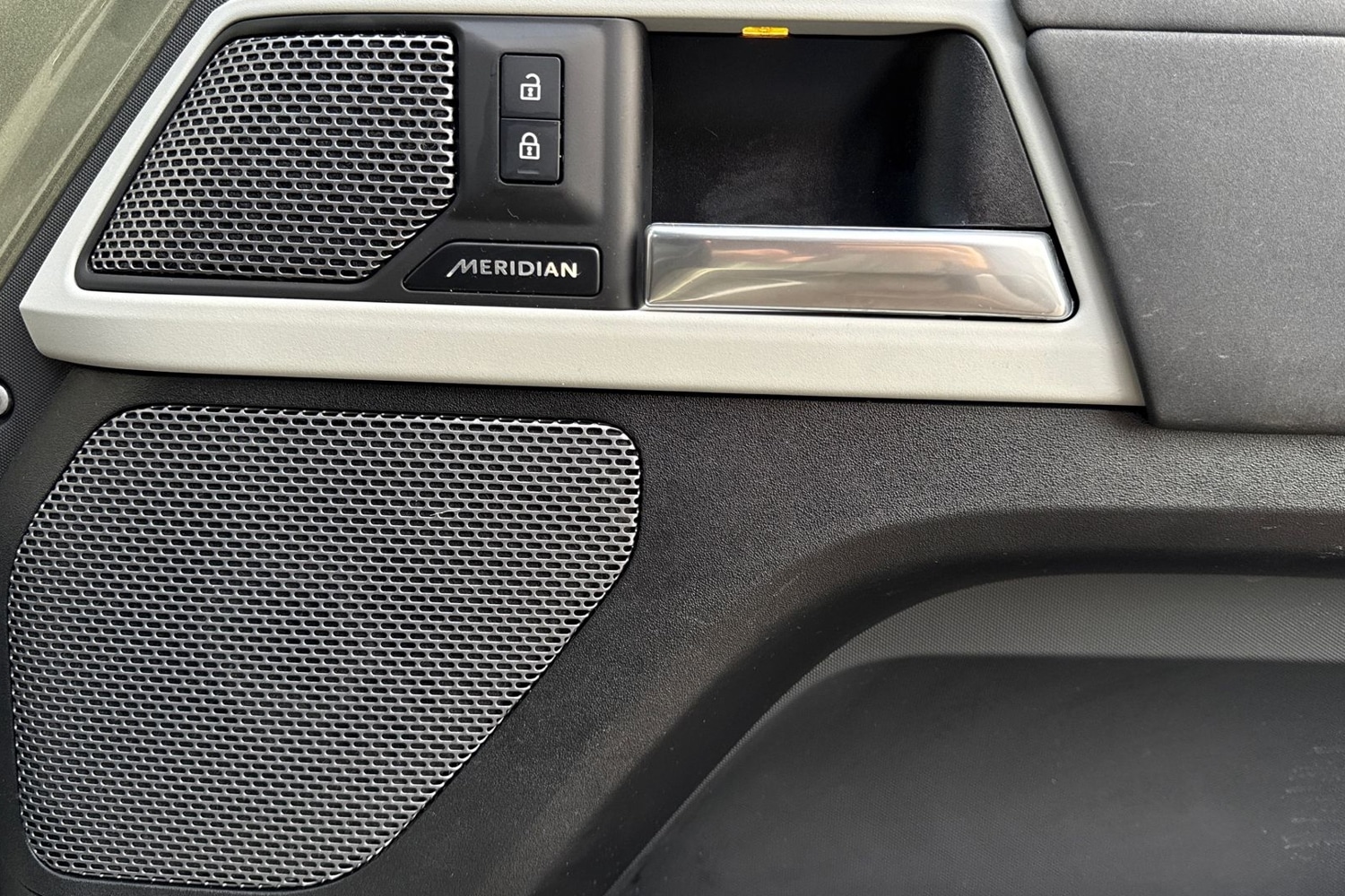 Used Land Rover Defender 90 2022 for sale - 77194814: Photo 24