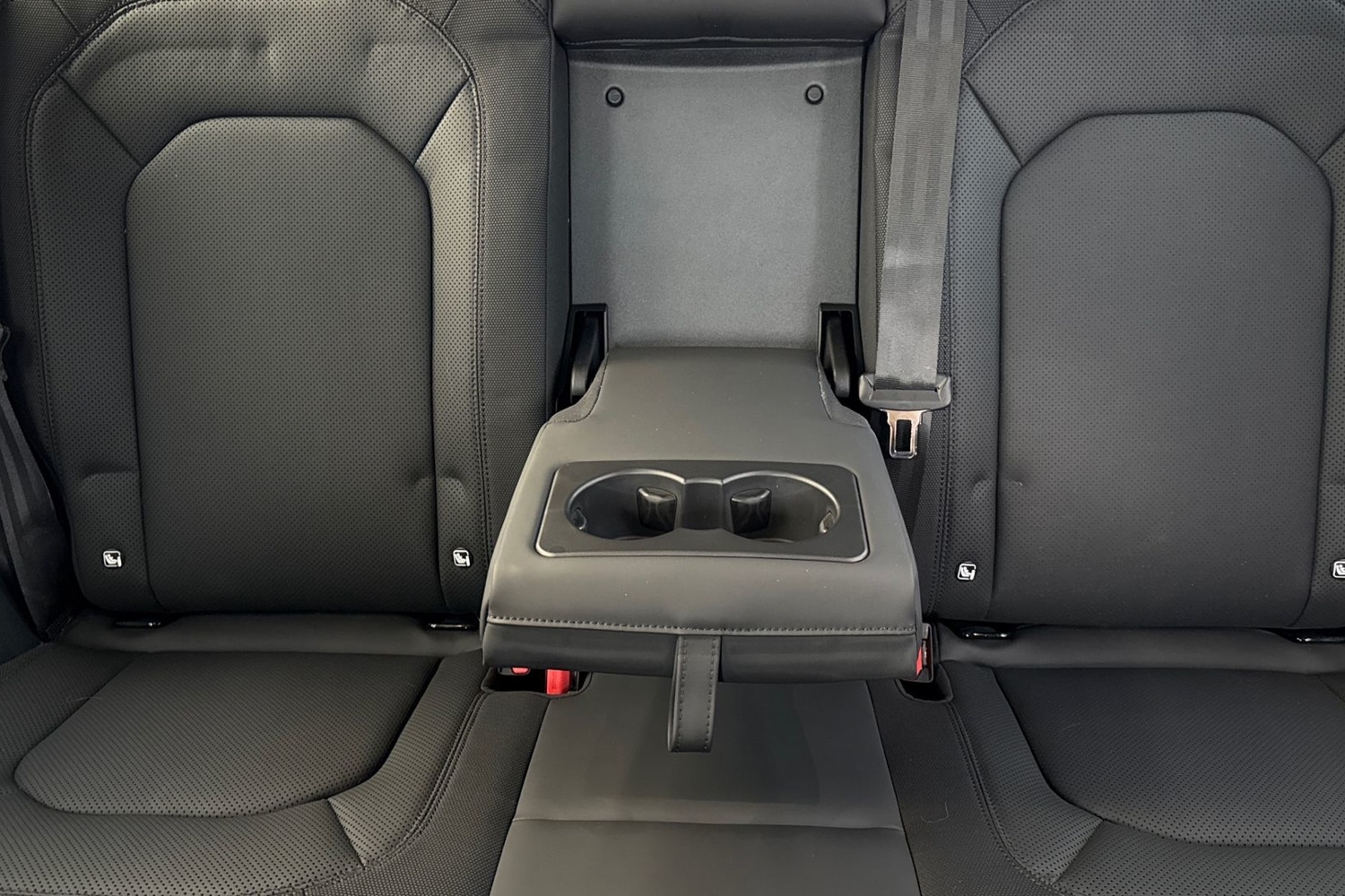 Used Land Rover Defender 90 2022 for sale - 77194814: Photo 39