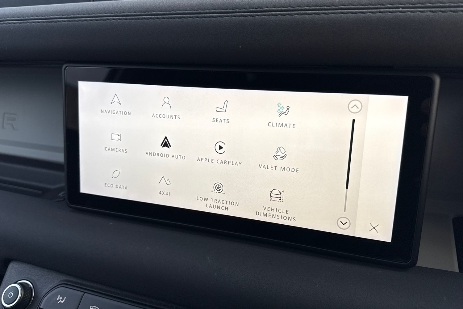 Used Land Rover Defender 90 2022 for sale - 77194814: Photo 43