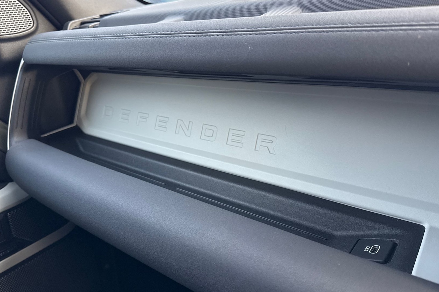 Used Land Rover Defender 90 2022 for sale - 77194814: Photo 48