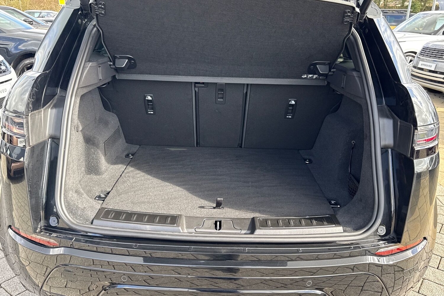 Used Land Rover Range Rover Evoque 2025 for sale - 77842961: Photo 10