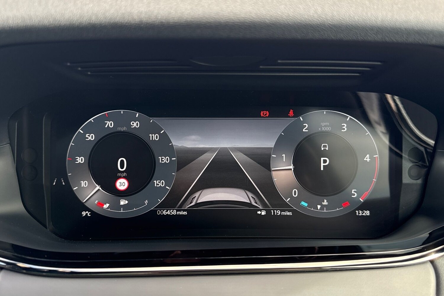 Used Land Rover Range Rover Evoque 2025 for sale - 77842961: Photo 16