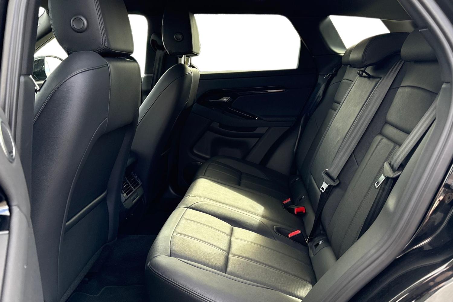 Used Land Rover Range Rover Evoque 2025 for sale - 77842961: Photo 4