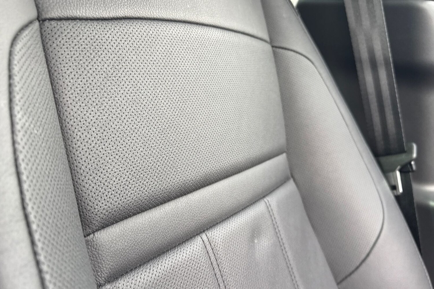 Used Land Rover Range Rover Evoque 2025 for sale - 77842961: Photo 43