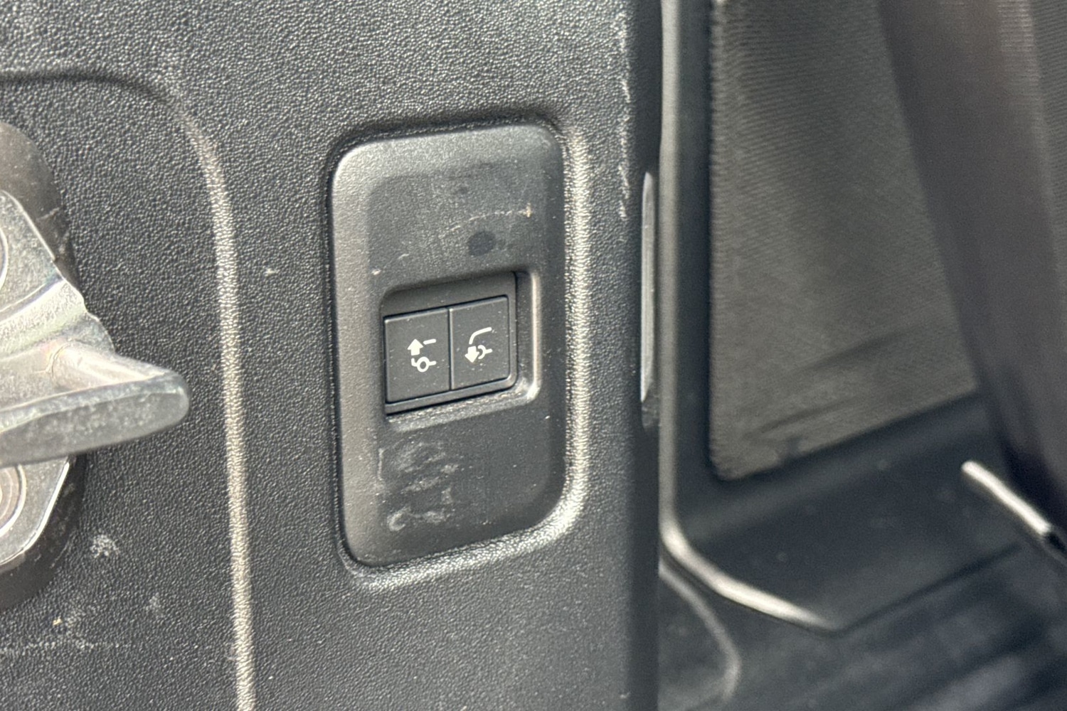 Used Land Rover Defender 110 2025 for sale - 77620524: Photo 28