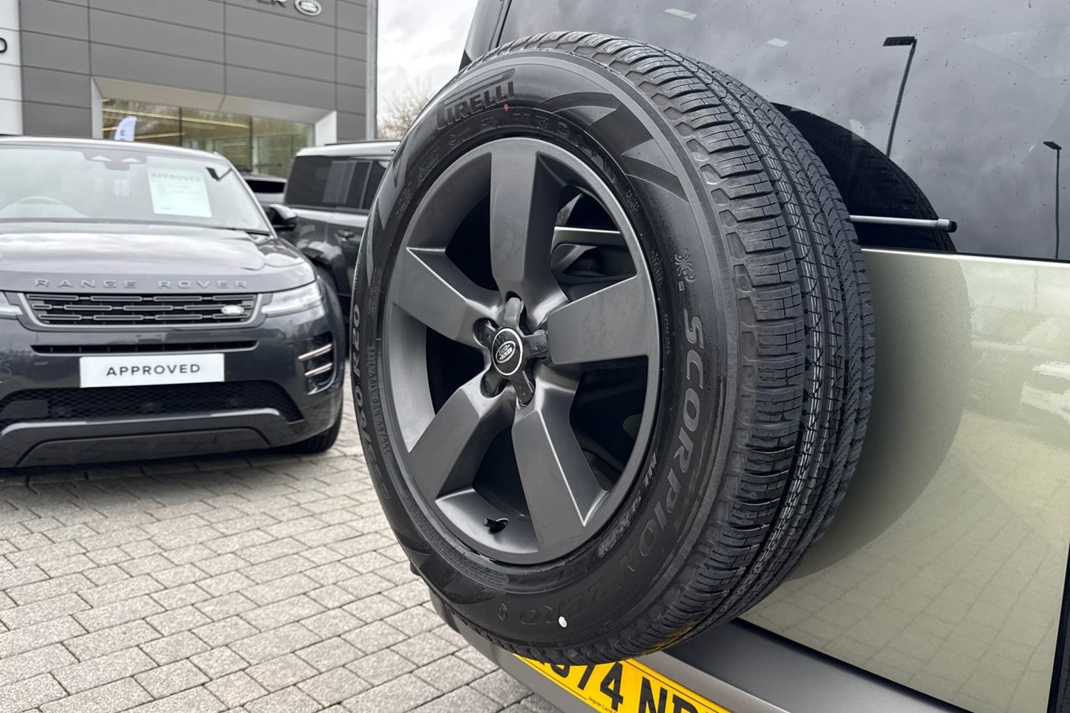 Used Land Rover Defender 110 2025 for sale - 77620524: Photo 31