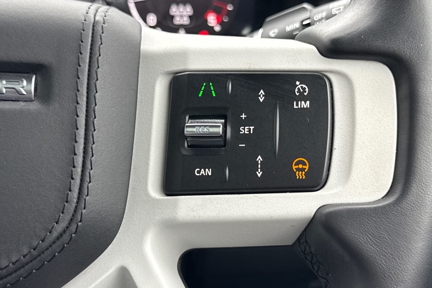 Used Land Rover Defender 110 2025 for sale - 77620524: Photo 33