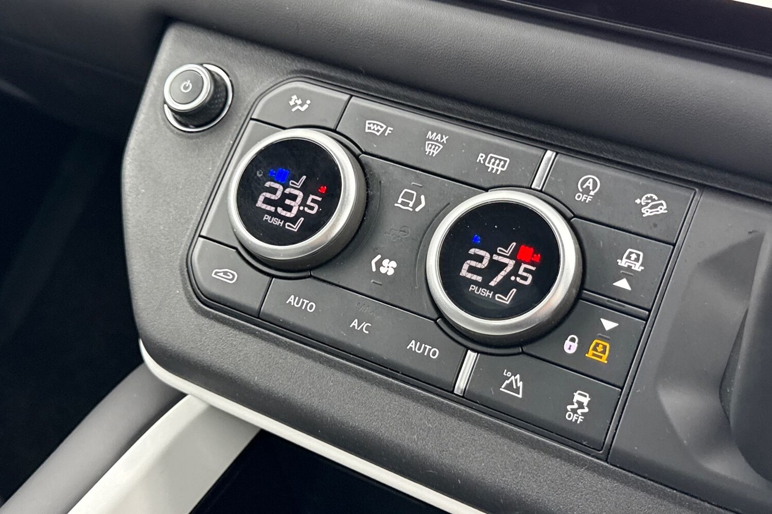 Used Land Rover Defender 110 2025 for sale - 77620524: Photo 44