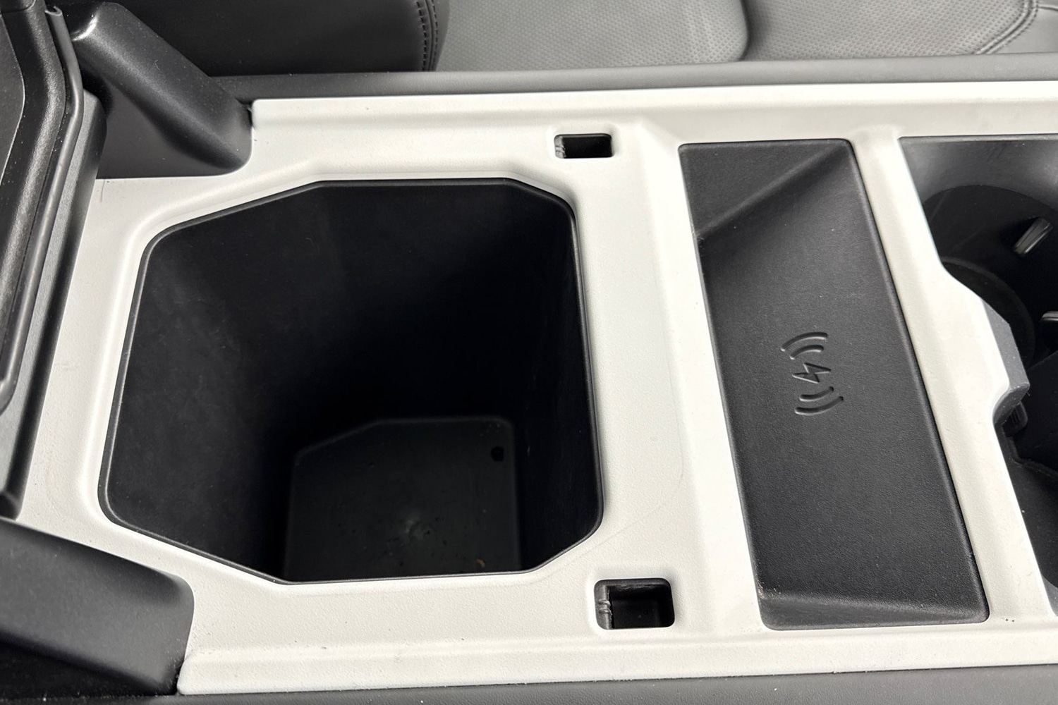 Used Land Rover Defender 110 2025 for sale - 77620524: Photo 48