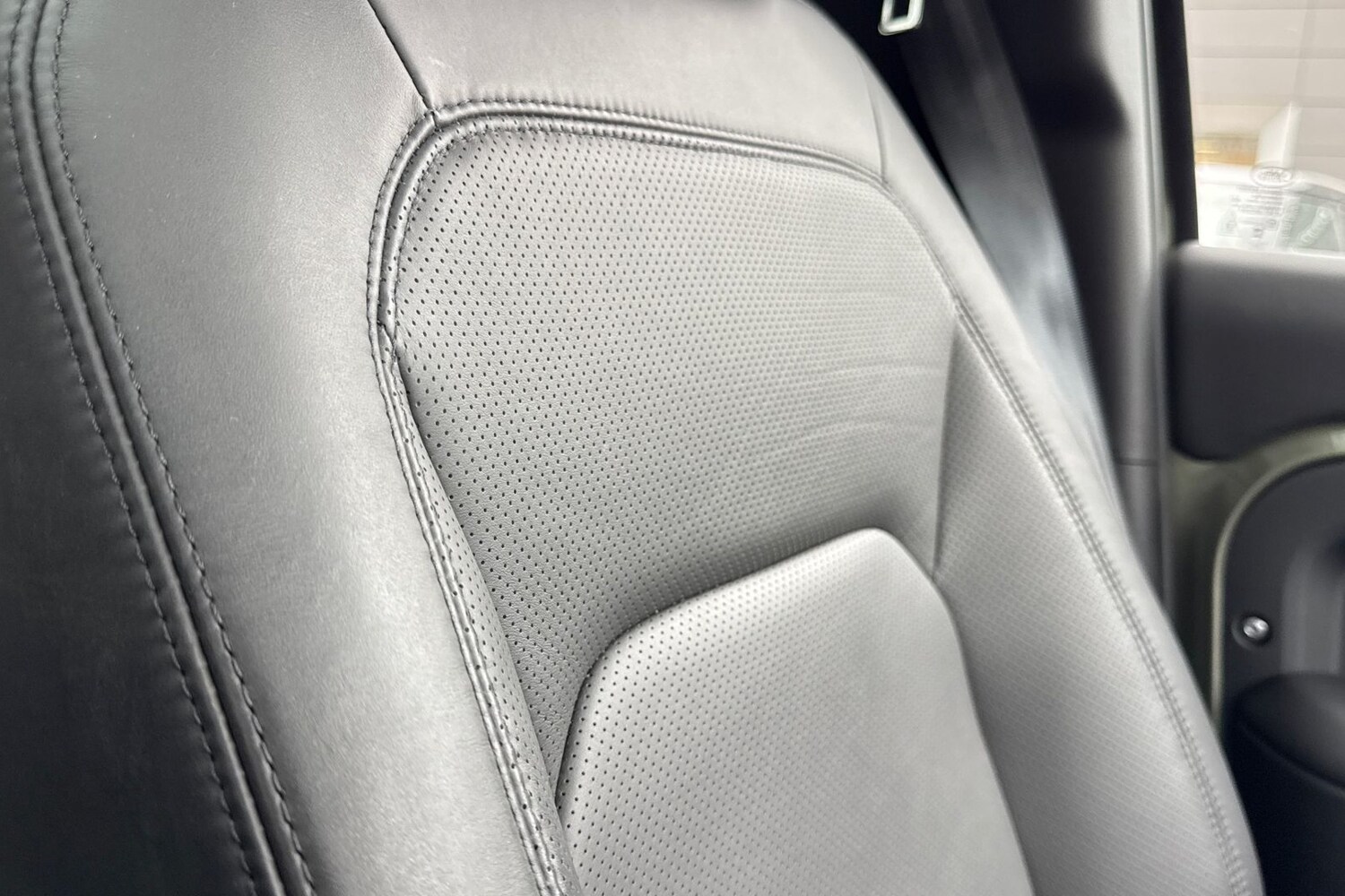 Used Land Rover Defender 110 2025 for sale - 77620524: Photo 49