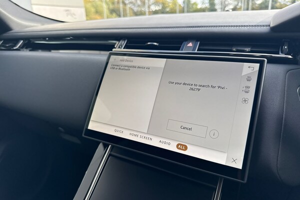 Used Land Rover Range Rover Velar 2025 for sale - 76330727: Photo 36