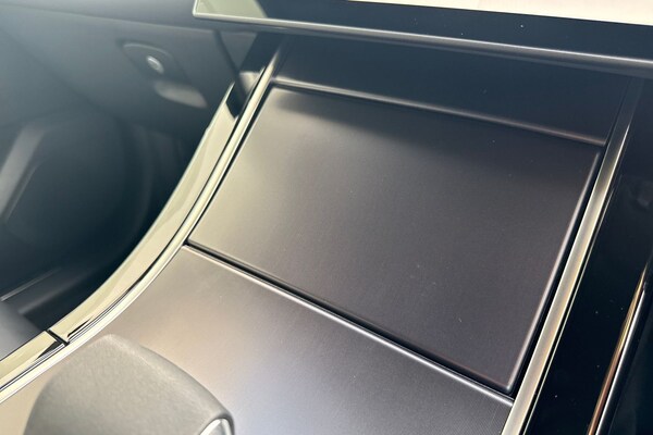 Used Land Rover Range Rover Velar 2025 for sale - 76330727: Photo 46