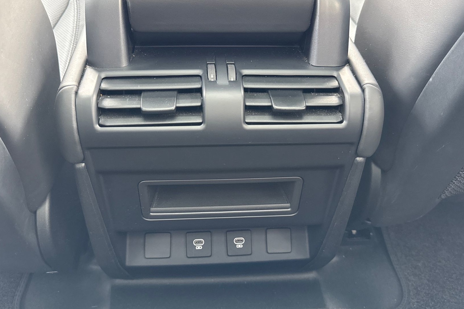 Used Land Rover Defender 2022 for sale - 76876021: Photo 18