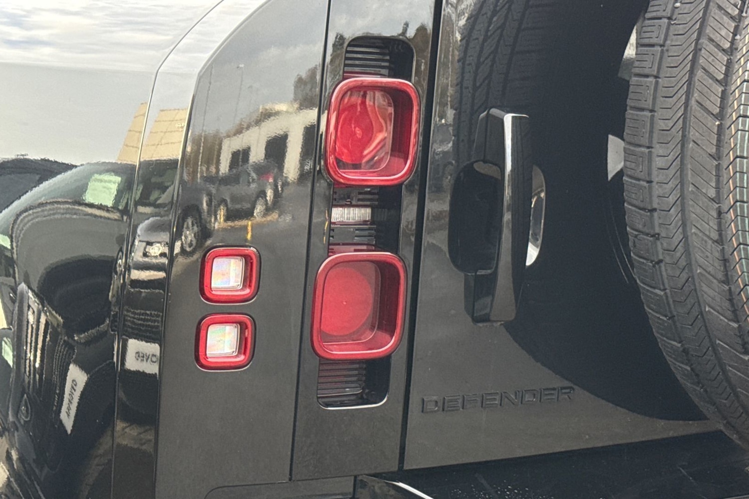 Used Land Rover Defender 2022 for sale - 76876021: Photo 19