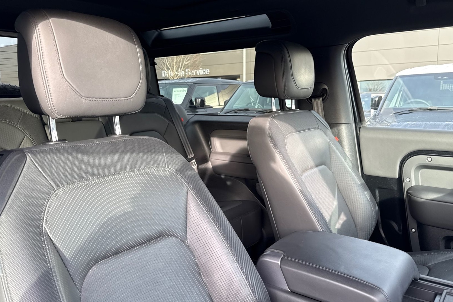 Used Land Rover Defender 2022 for sale - 76876021: Photo 21