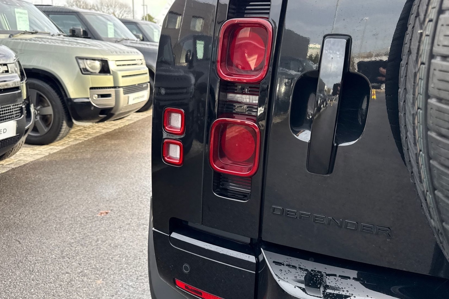 Used Land Rover Defender 2022 for sale - 76876021: Photo 26