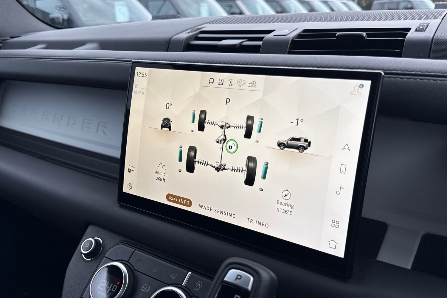 Used Land Rover Defender 2022 for sale - 76876021: Photo 35