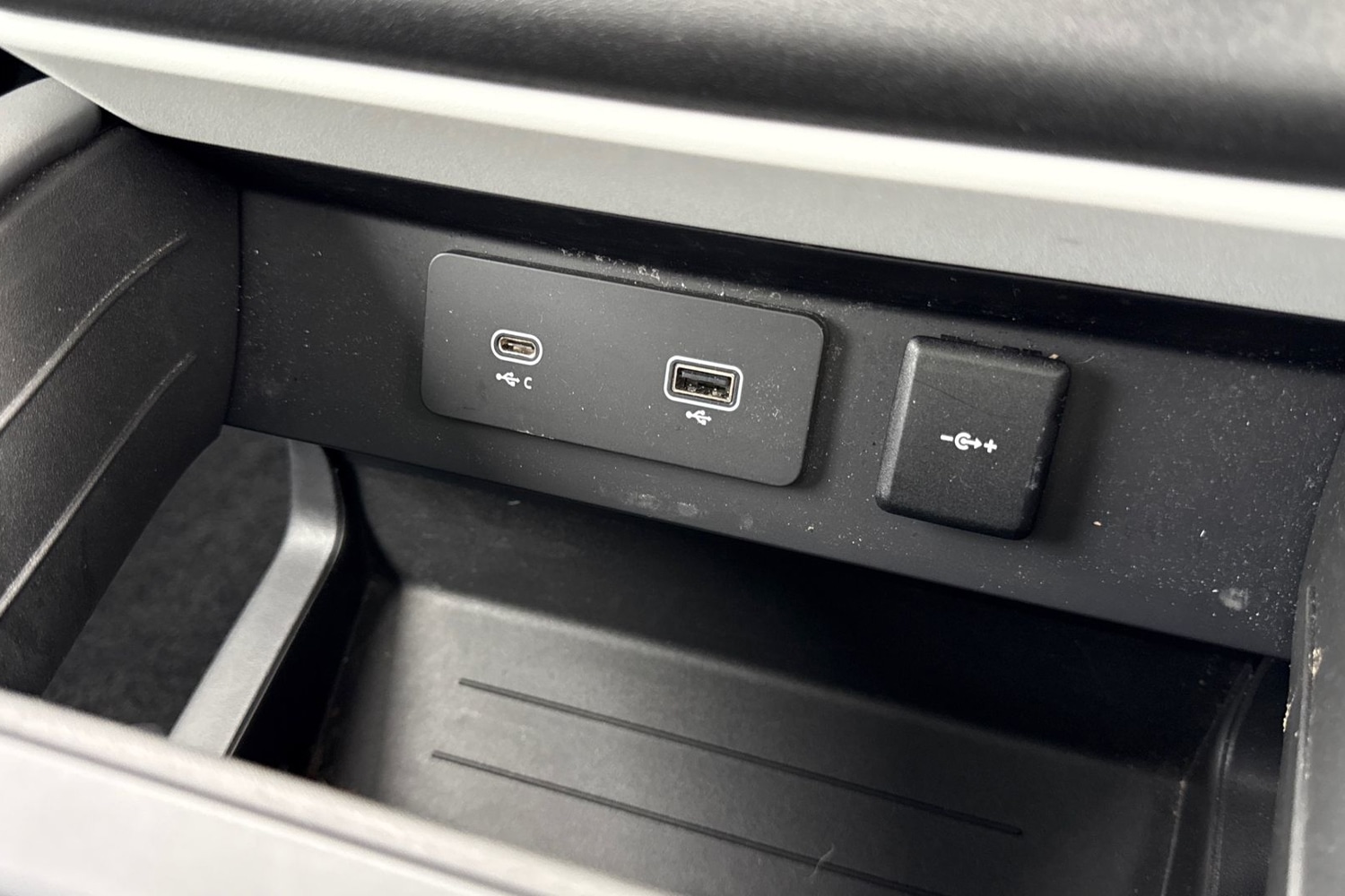 Used Land Rover Defender 2022 for sale - 76876021: Photo 41